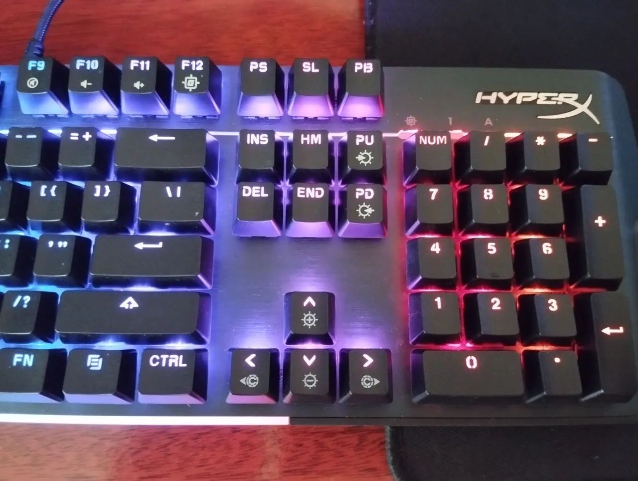 Teclado mecânico Hyperx Alloy MKW100 RGB - Foto 4