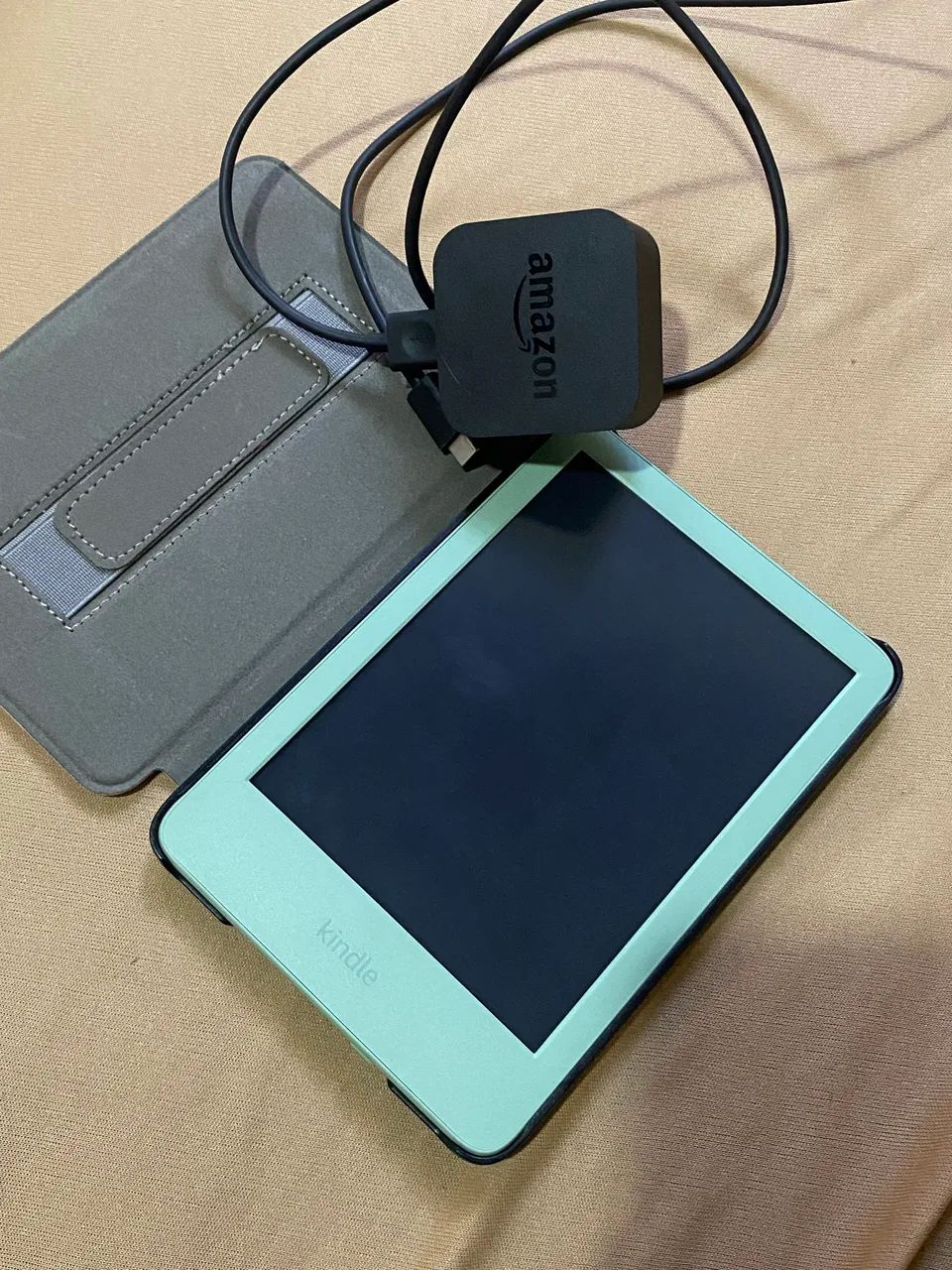 Kindle básico matcha + capa e carregador original  - Foto 2