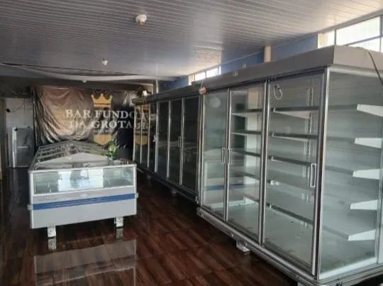 Serviços de Reparação De Expositor Exibidor freezer Geladeiras câmara frigoríficas 