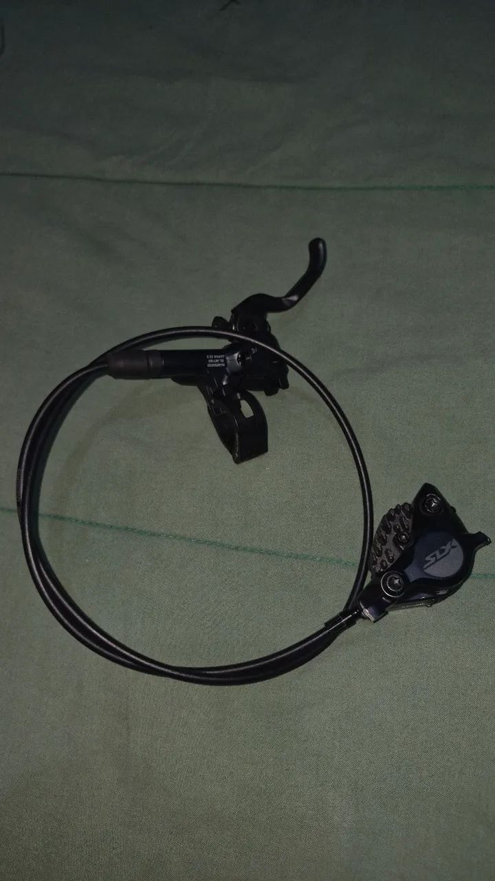 Freio slx dianteiro com pinça trincada - Foto 2