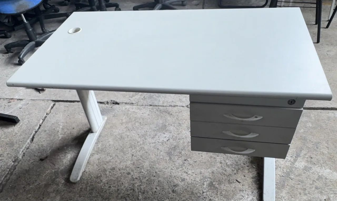 Mesa para escritório  - Foto 3