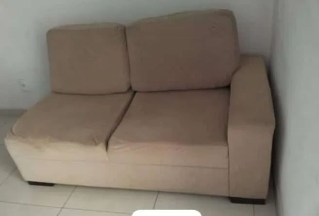 Jogo de sofá de 3 e 2 lugares !!!