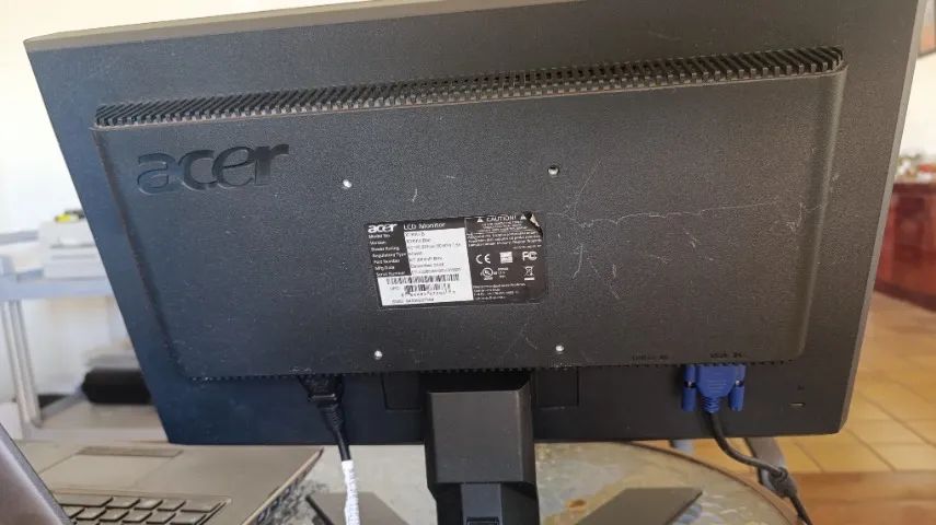 Monitor Acer X183H LCD 18.5'' Widescreen Usado - Foto 3