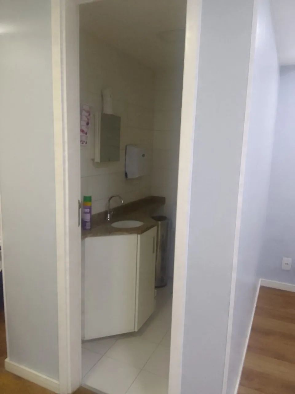 Aluga-se Conjunto de Salas Comerciais no Bangu Offices - Torres A e B - Foto 2