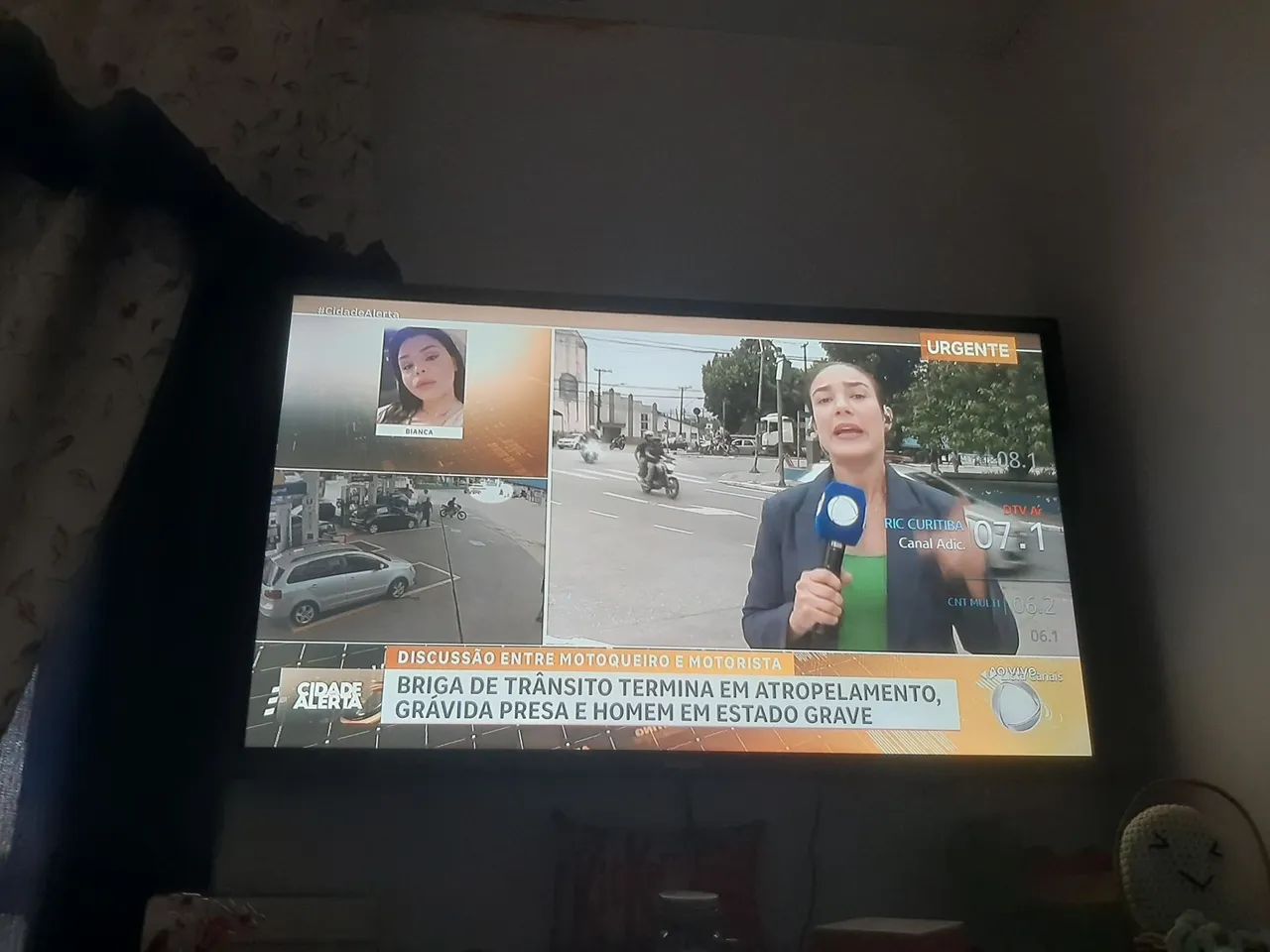 Vendo ou troco TV Smart Samsung 32 - Foto 3