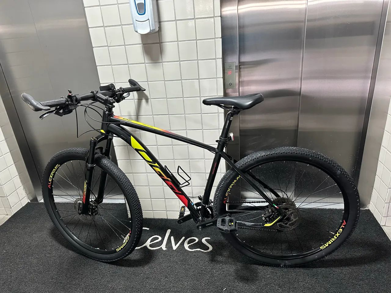 Bicicleta Oggi 7.0