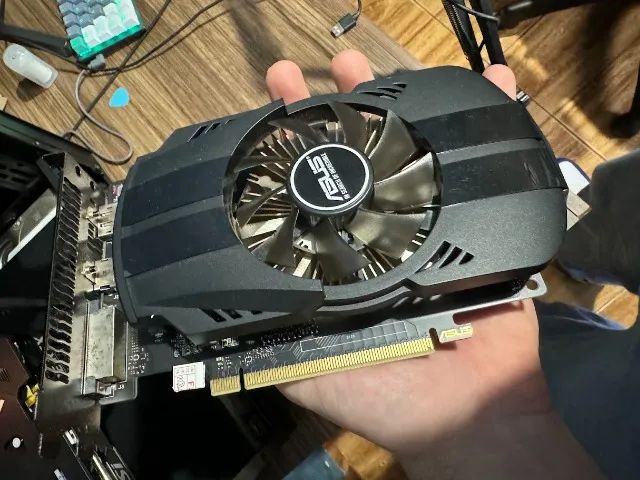 Placa de video asus 1050 TI 4gb - Foto 4