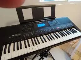 Vendo teclado Yamaha E 463