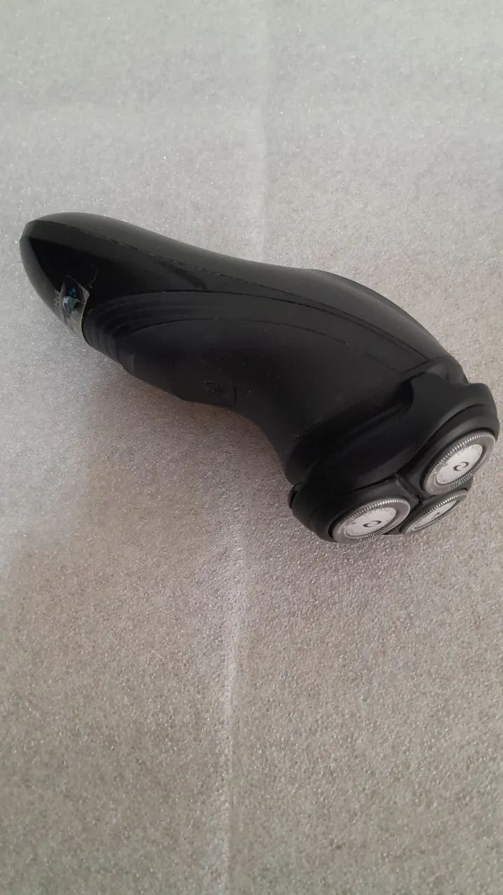 " BARBEADOR ELÉTRICO PHILIPS AQUA TOUCH AT751 " - Foto 6