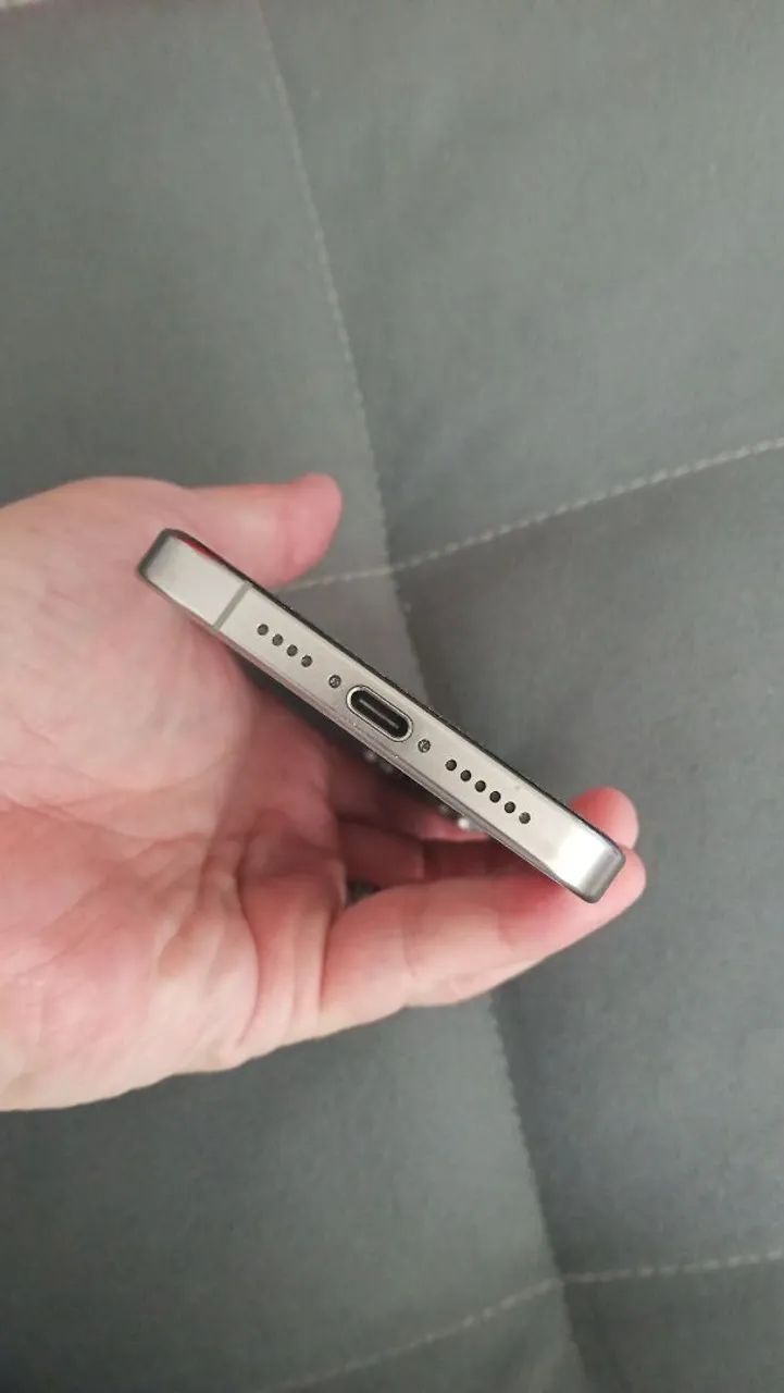 Vendo iPhone 15 Pro Max 256GB - Foto 4