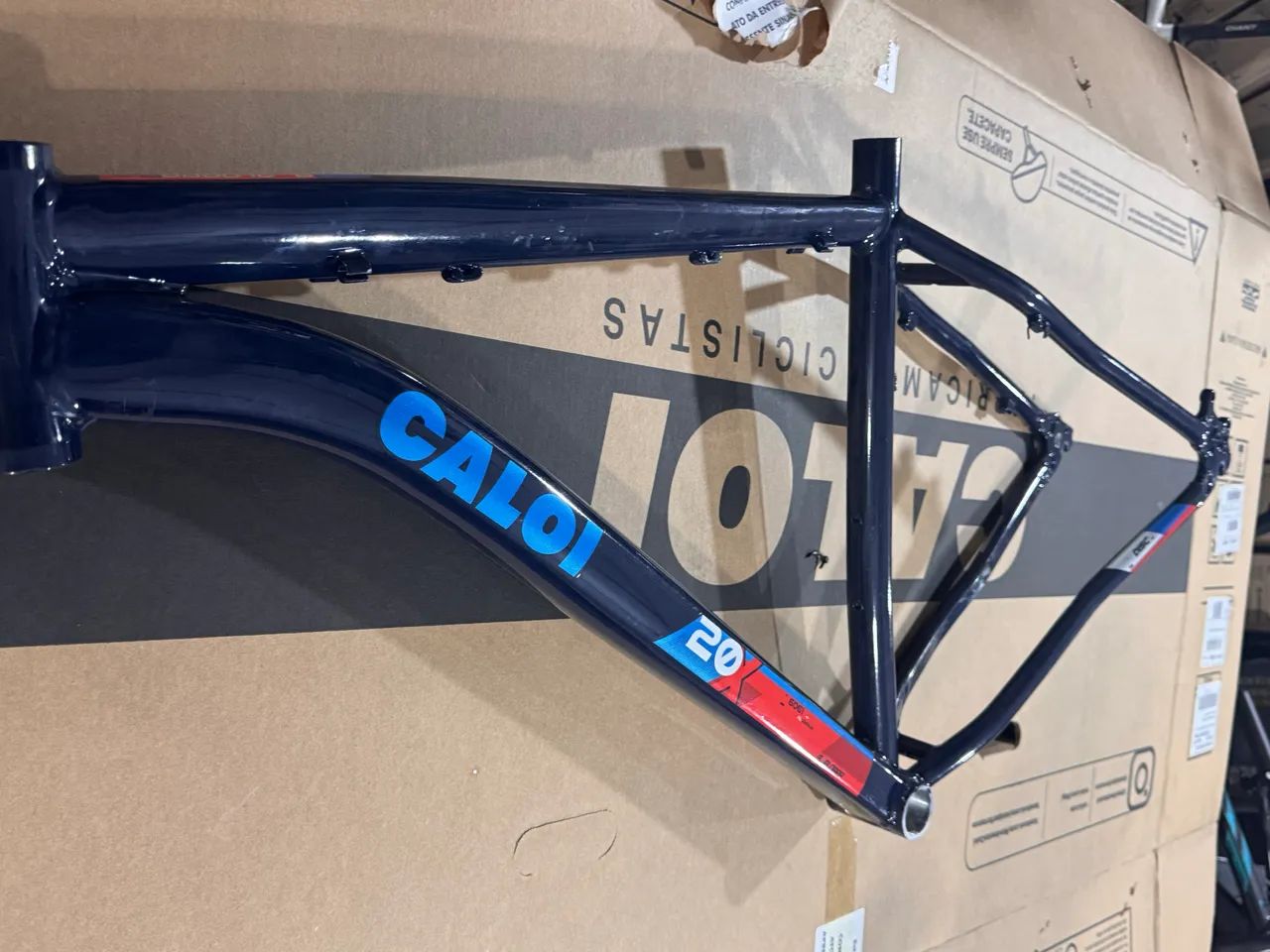 QUADRO CALOI EXPLORER 20 TAMANHO 19 ZERO  - Foto 2
