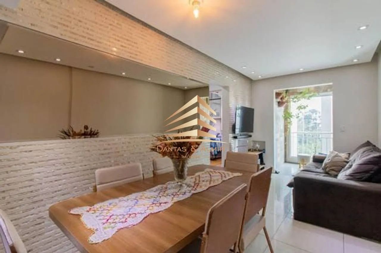 Apartamento a venda com 2 quartos 2 vagas no Centro