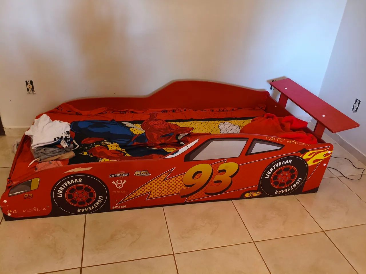 Vende-se Cama Infantil Mcqueen - Foto 2