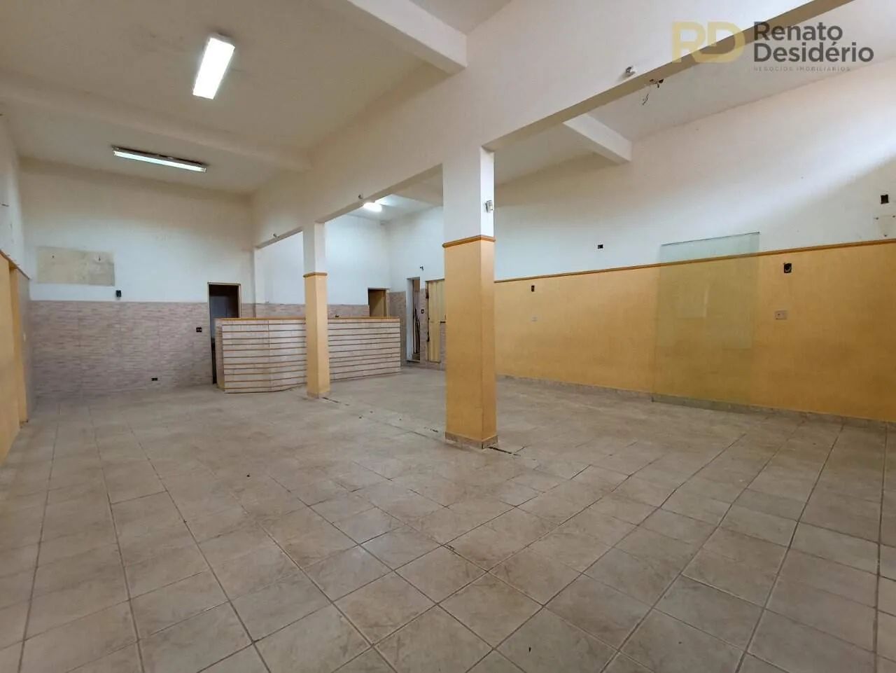 Loja comercial com 2 portas e 100m² | Alto Vera Cruz  Excelente ponto! - Foto 5