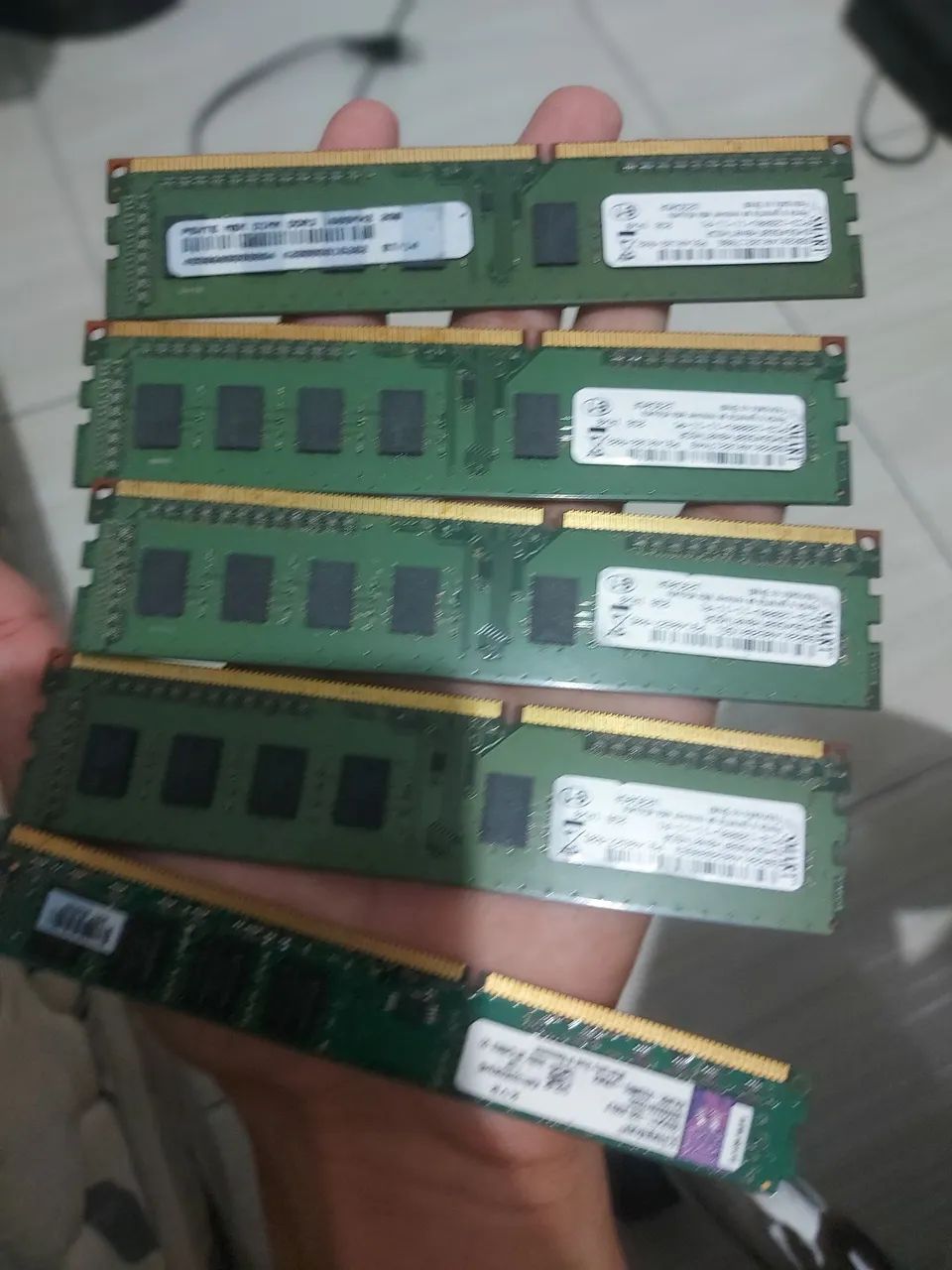 Memórias RAM de 2 e 4gb