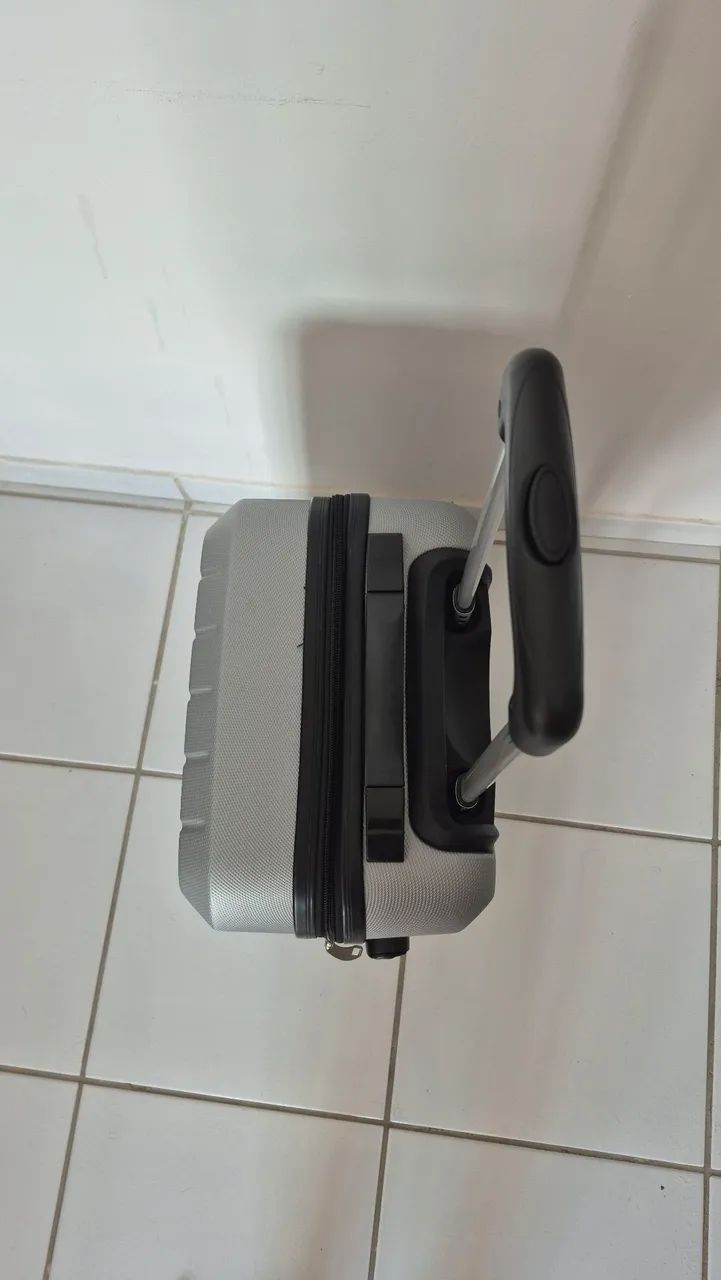 Mala de viagem 10kg com trava - Foto 5