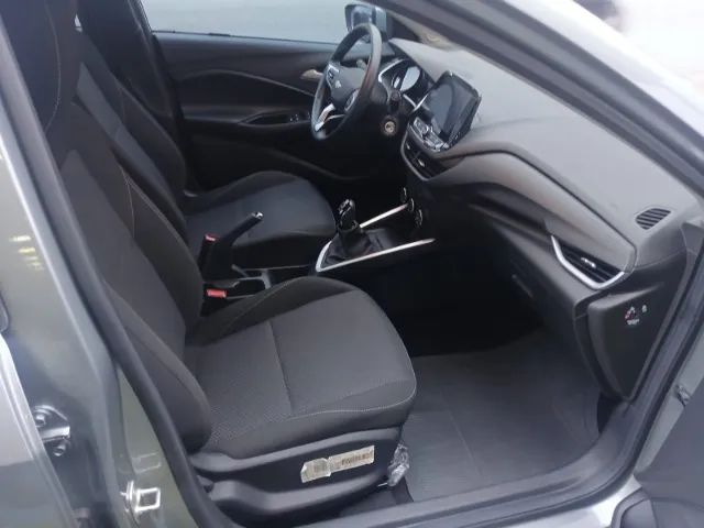 Chevrolet Onix Plus LT 1.0 12V TB Flex Mec. 4P, foto 16 de 17