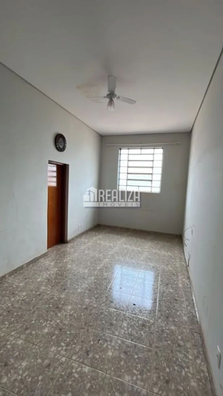 Sala Comercial para Alugar no Centro de Igarapava - Foto 3