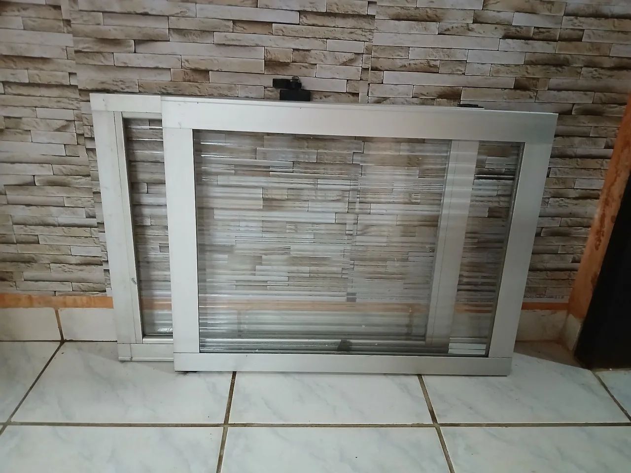 Janela de alumínio 