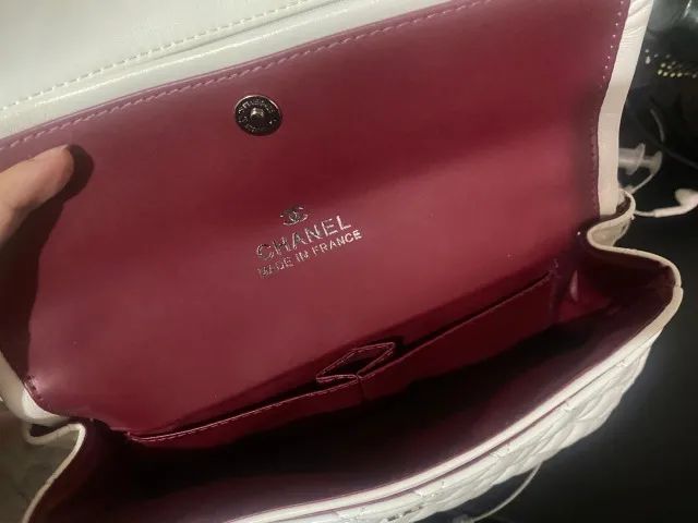 ? Bolsa estilo Chanel branca - modelo clássico ? - Foto 4