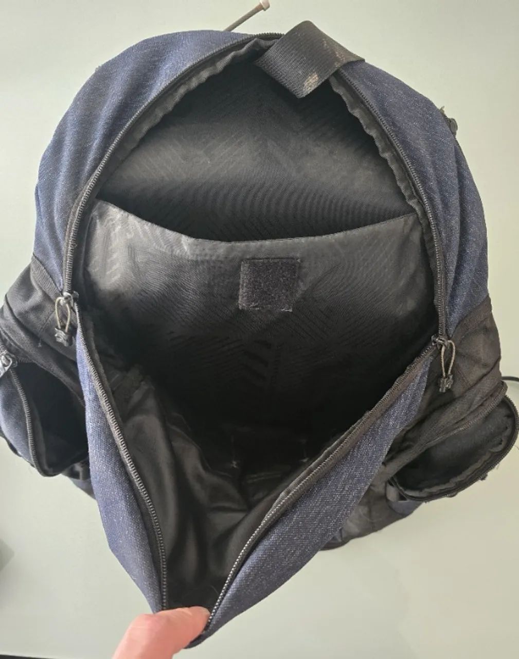 Mochila Oakley Kitchen Sink original, comprada em Miami ? - Foto 3