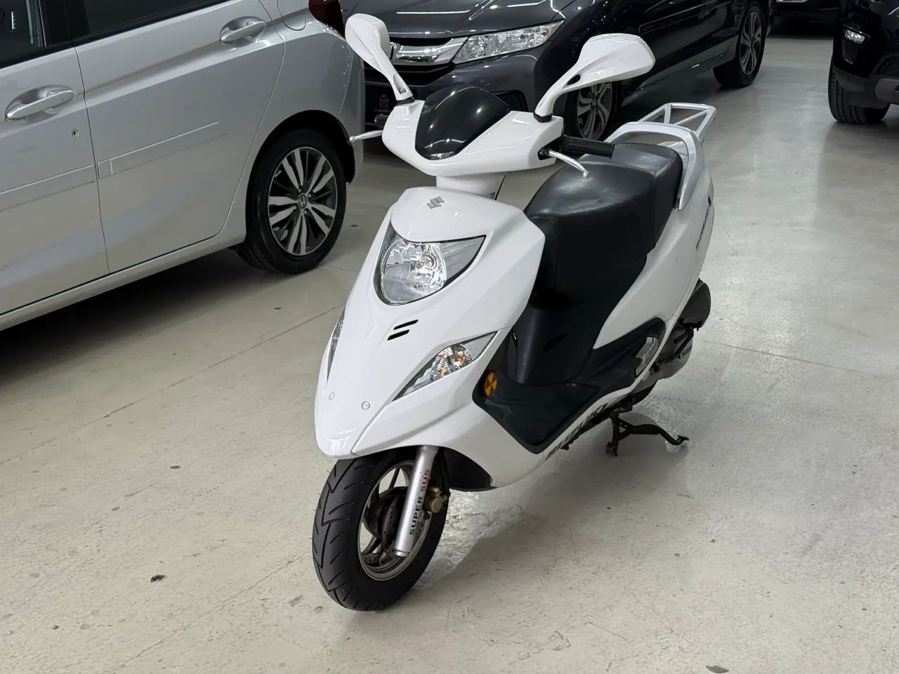 Burgman 125  - Foto 4