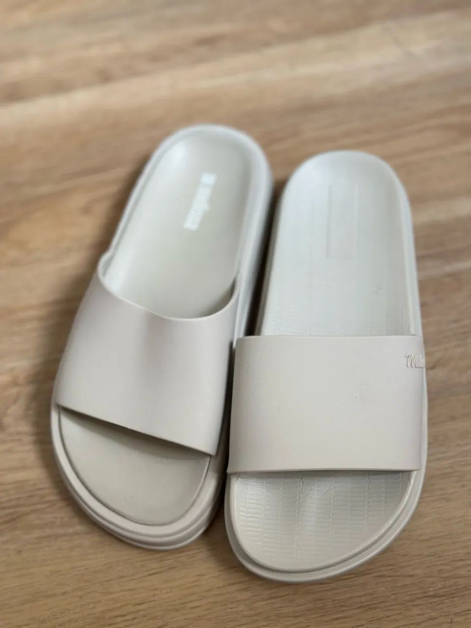MELISSA BEACH SLIDE BOLD
