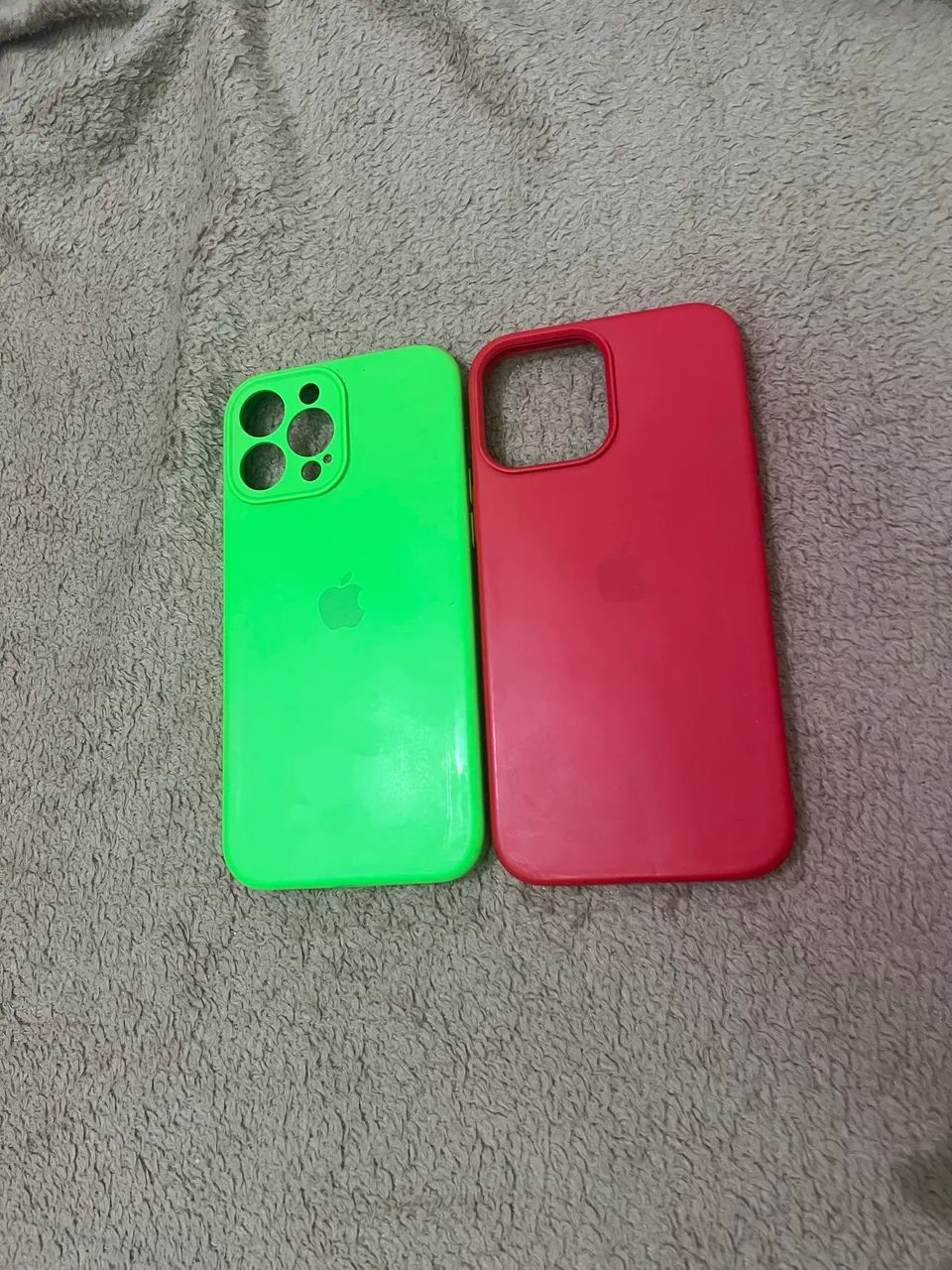 2 capinhas 13 pro max 5,00
