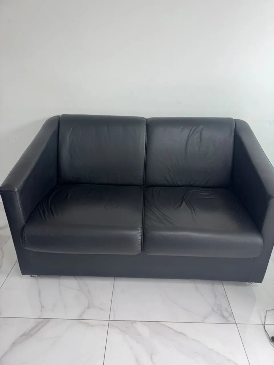 Sofá de 2 lugares 