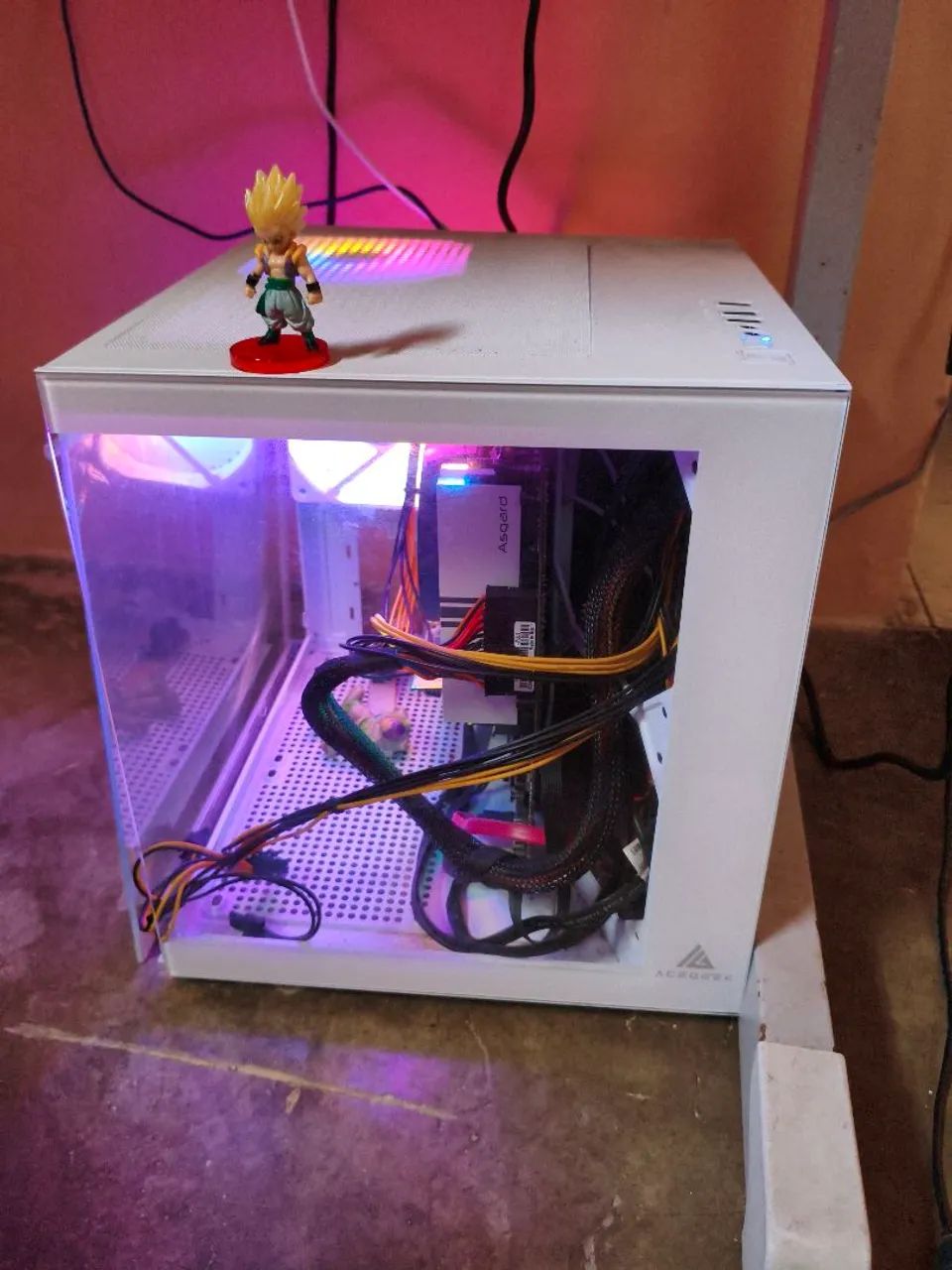 GABINETE MIDD TOWER WHITE 