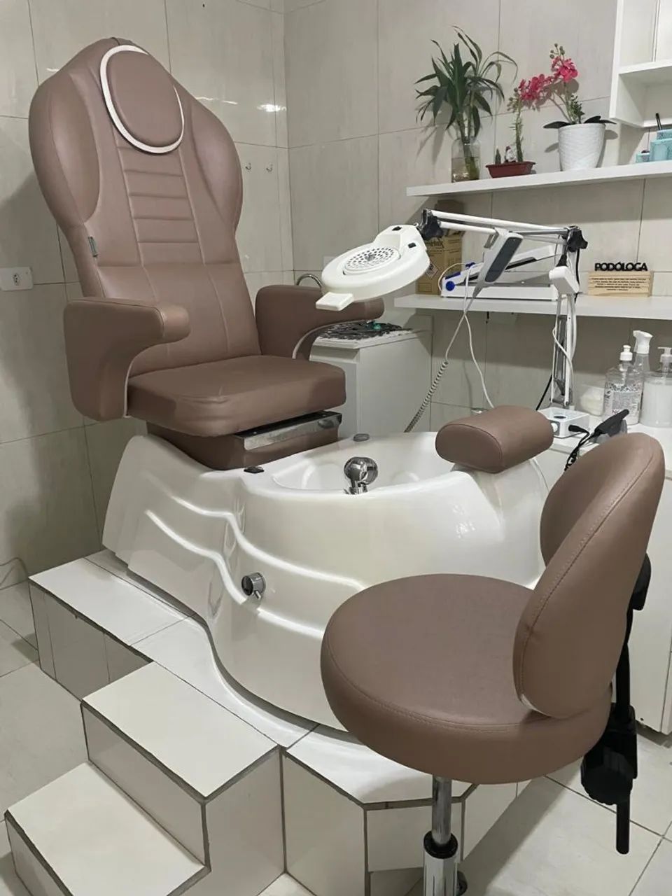 Cadeira de podologia, manicure, pedicure e SPA  - Foto 4