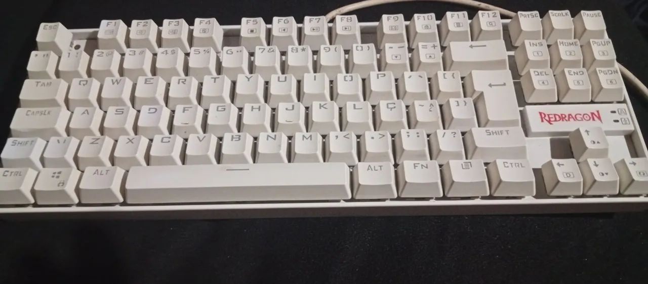 TECLADO MECÂNICO REDRAGON RGB 