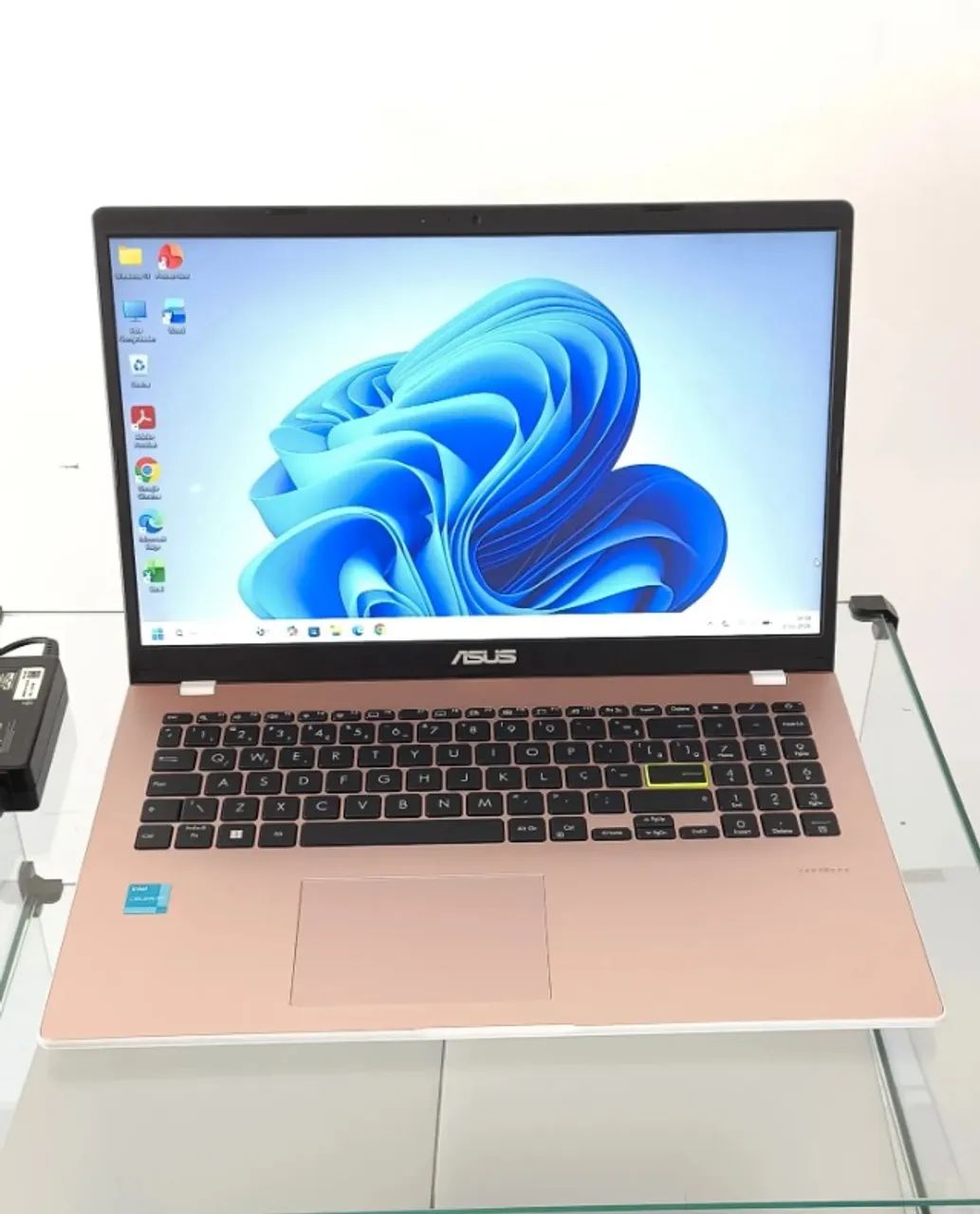 Notebook Asus E510K | Intel Celeron N4500 | 4GB RAM | 128GB SSD | Tela 15.6" Slim