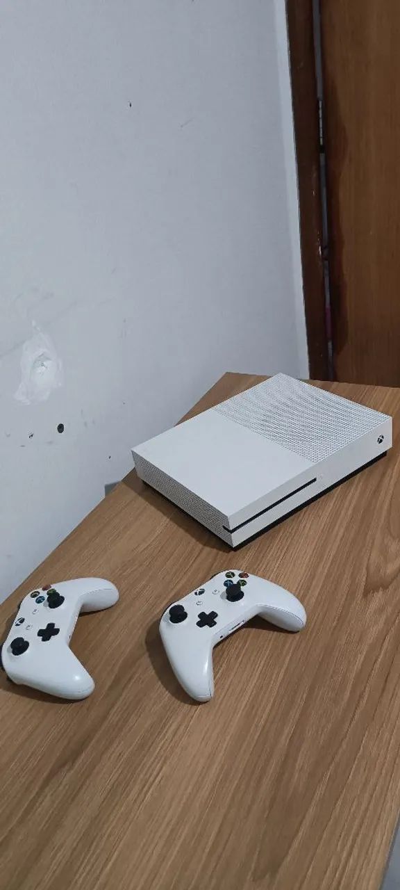 Xbox One S