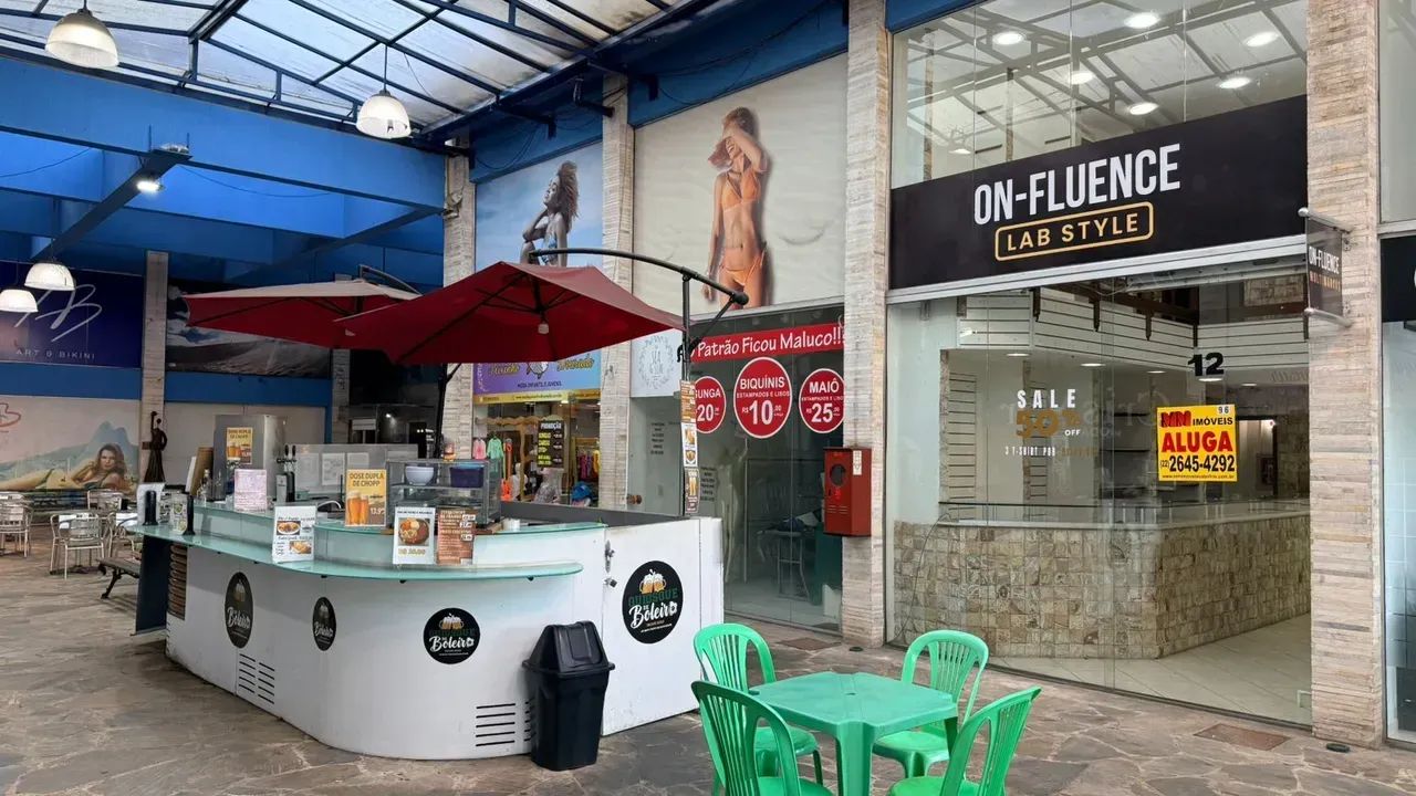 Excelente Loja no Shopping dos Biquinis em Cabo Frio