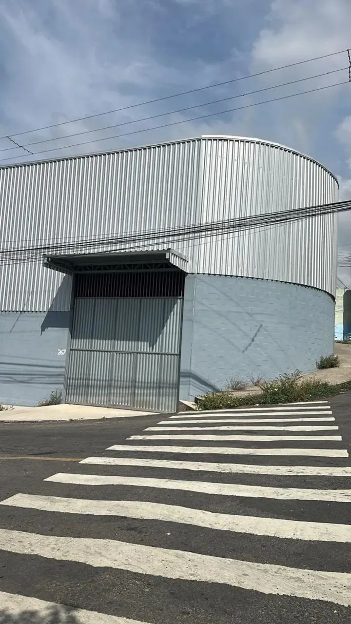 ALUGO GALPÃO SÃO CONRADO COM 330M² - Foto 2
