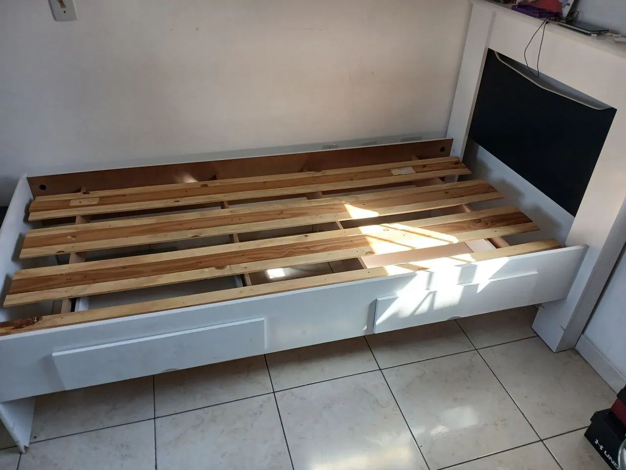 Cama de solteiro c 02 gavetas - Foto 3