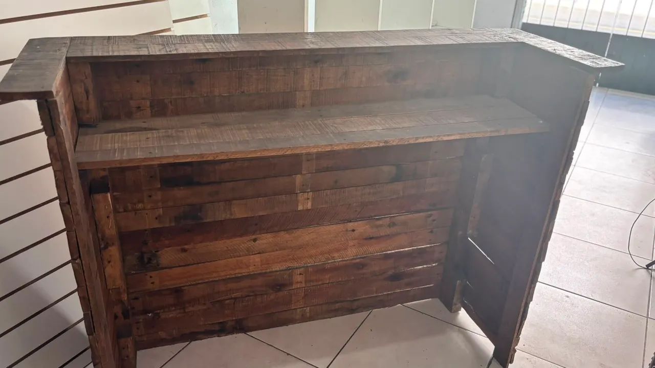 Balcão rústico em madeira  - Foto 2