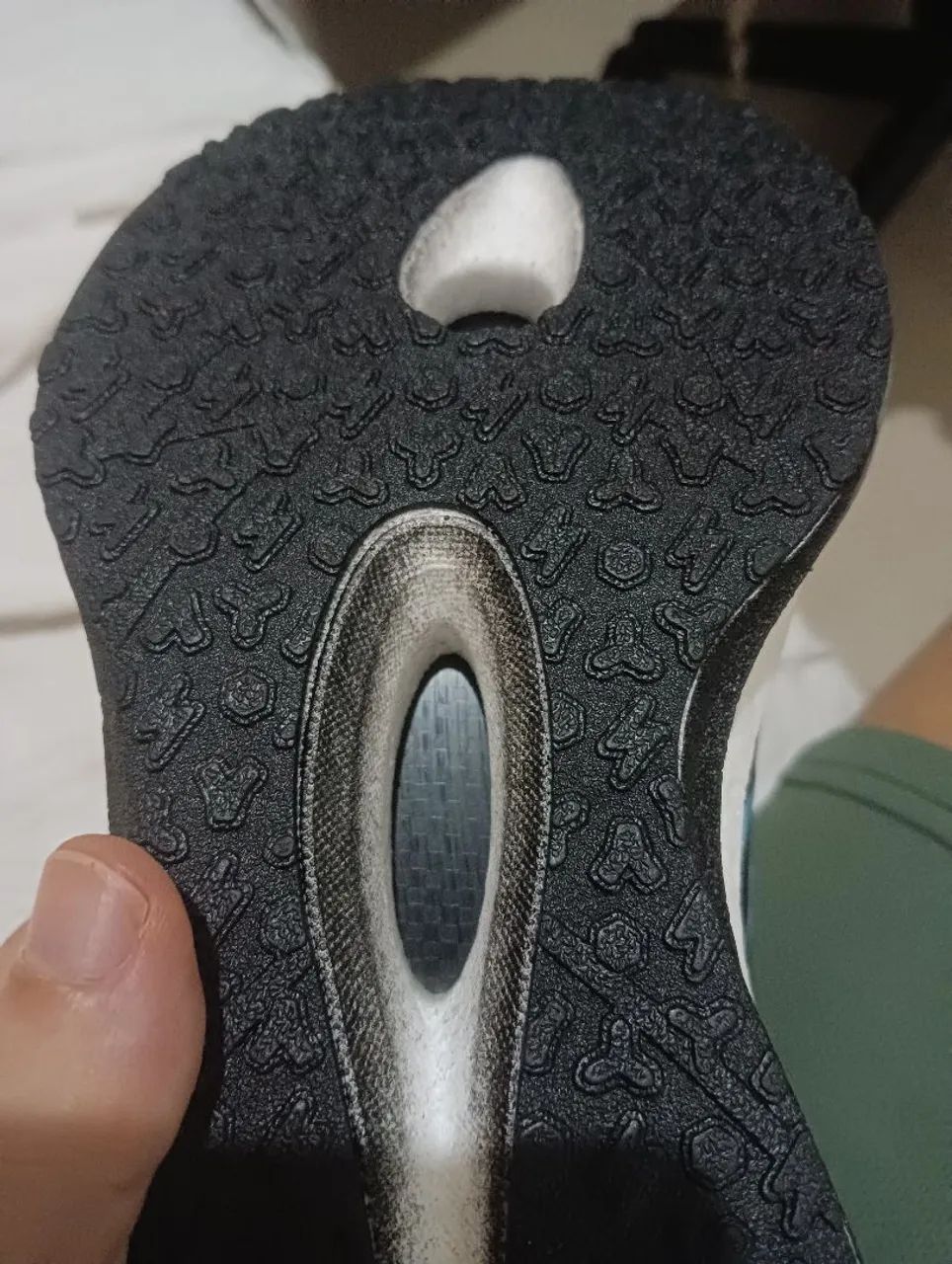 Tênis de corrida com placa de carbono - Foto 3