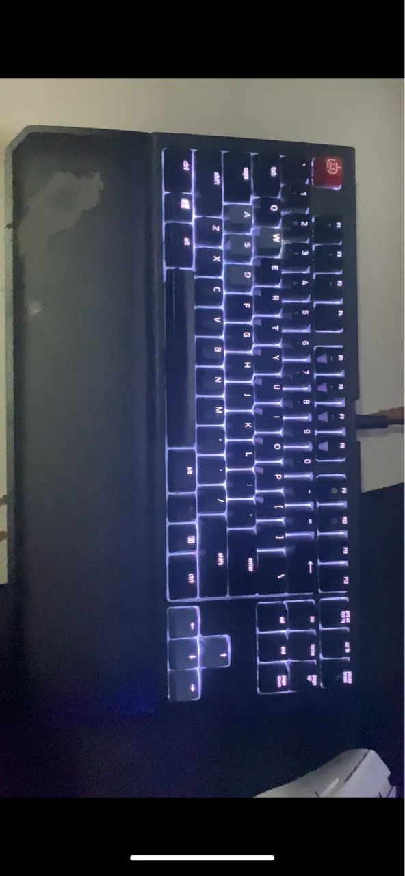 Vendo teclado Razer Chorma Argb