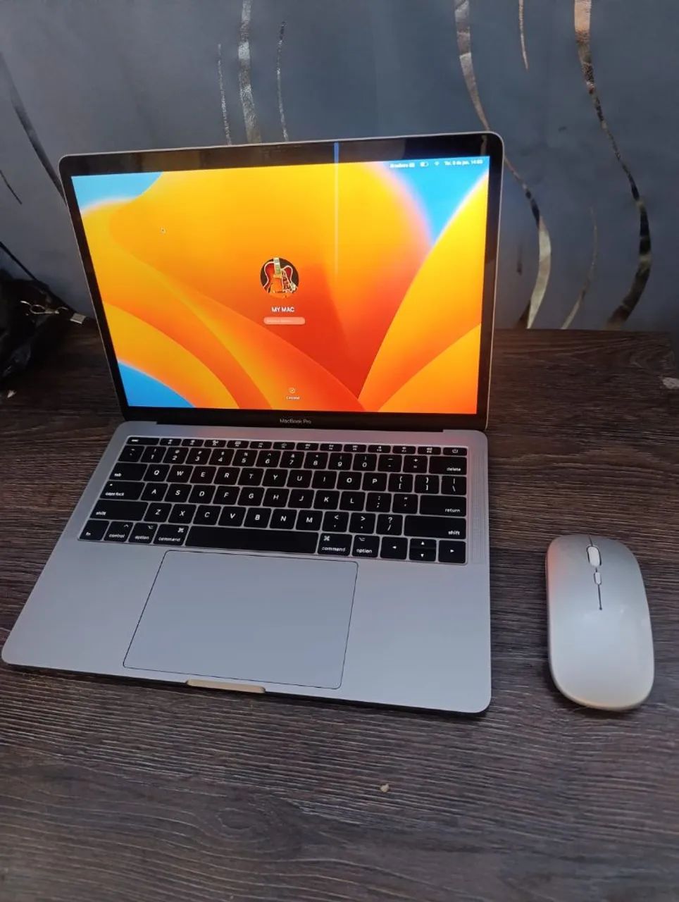 MacBook本体 Macbook Pro 2017 i5/8GB/128GB office OTH Produtos - Macbook Pro 2017, MUHN2LL/A, Tela de 13.3