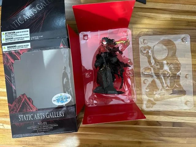Final Fantasy 7 Vincent Valentine Static Arts Square Enix - Foto 3