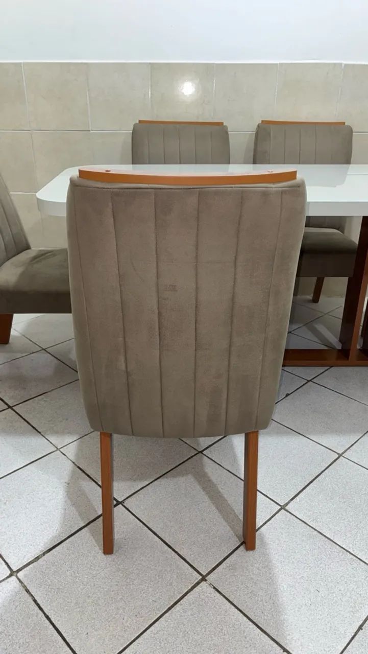 Mesa de Jantar - 6 Cadeiras - Foto 3