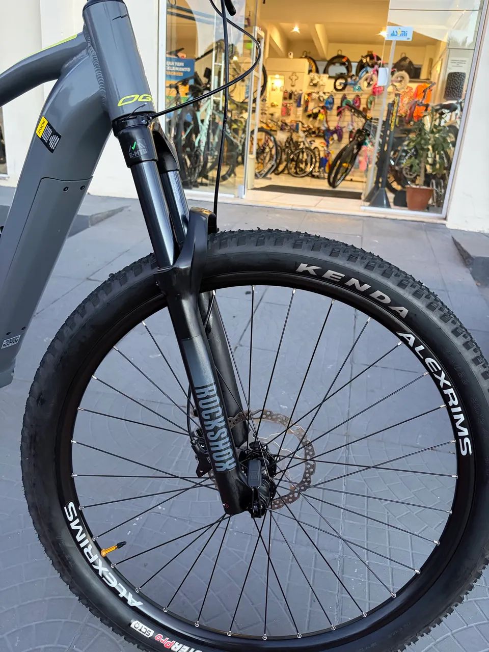 Bicicleta Oggi 8.3 - Foto 3