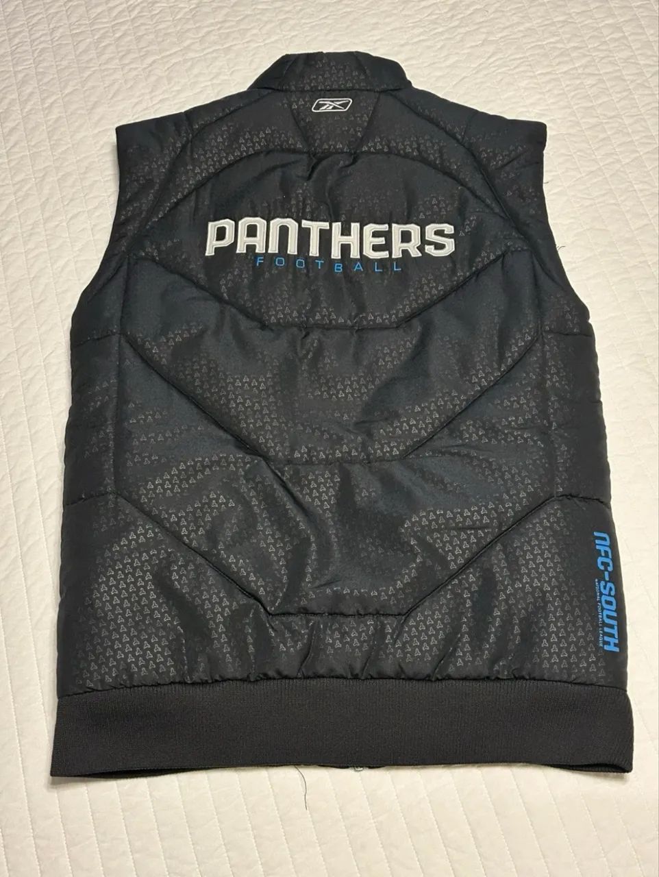 Colete puffer Reebok Panthers NFL original - Foto 3