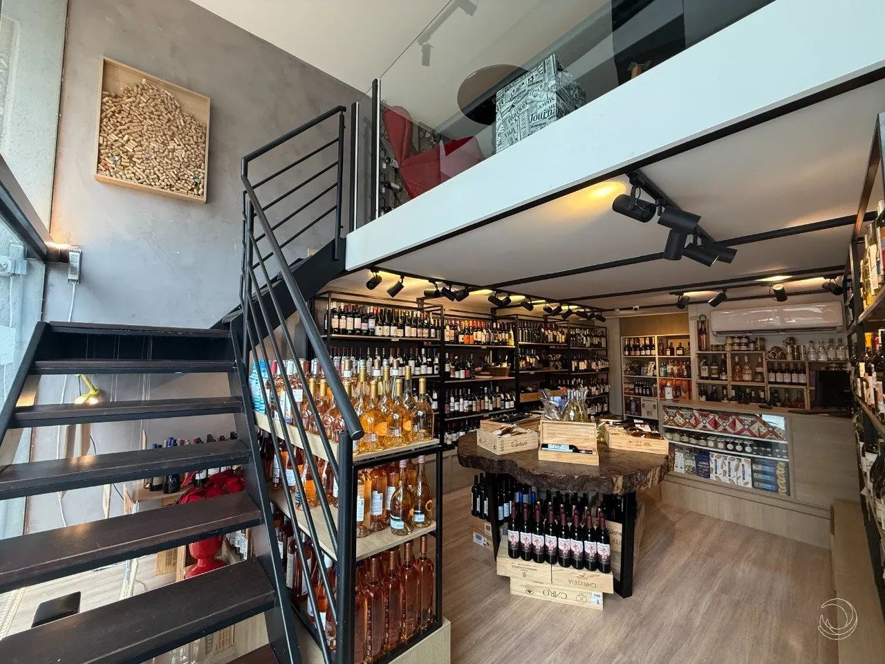 Sala comercial com 30,54 m² no Centro
