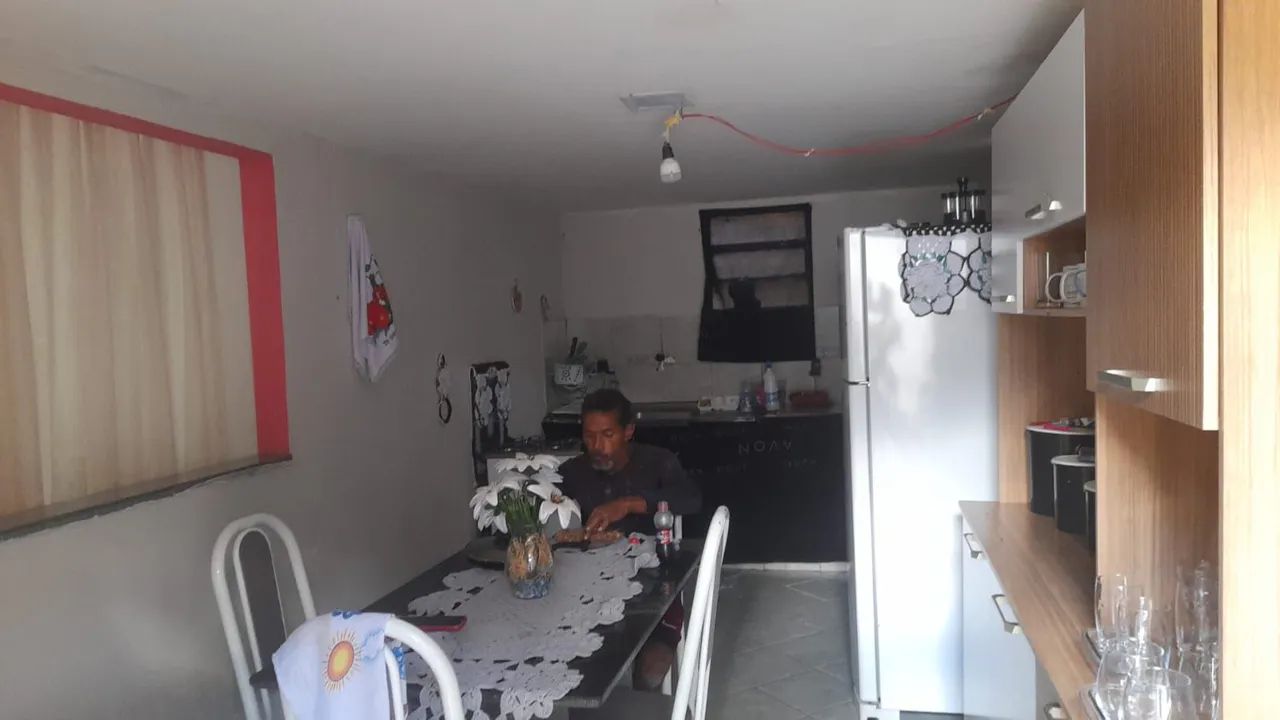 Vendo casa ou troco no carro no valor do imóvel  - Foto 5
