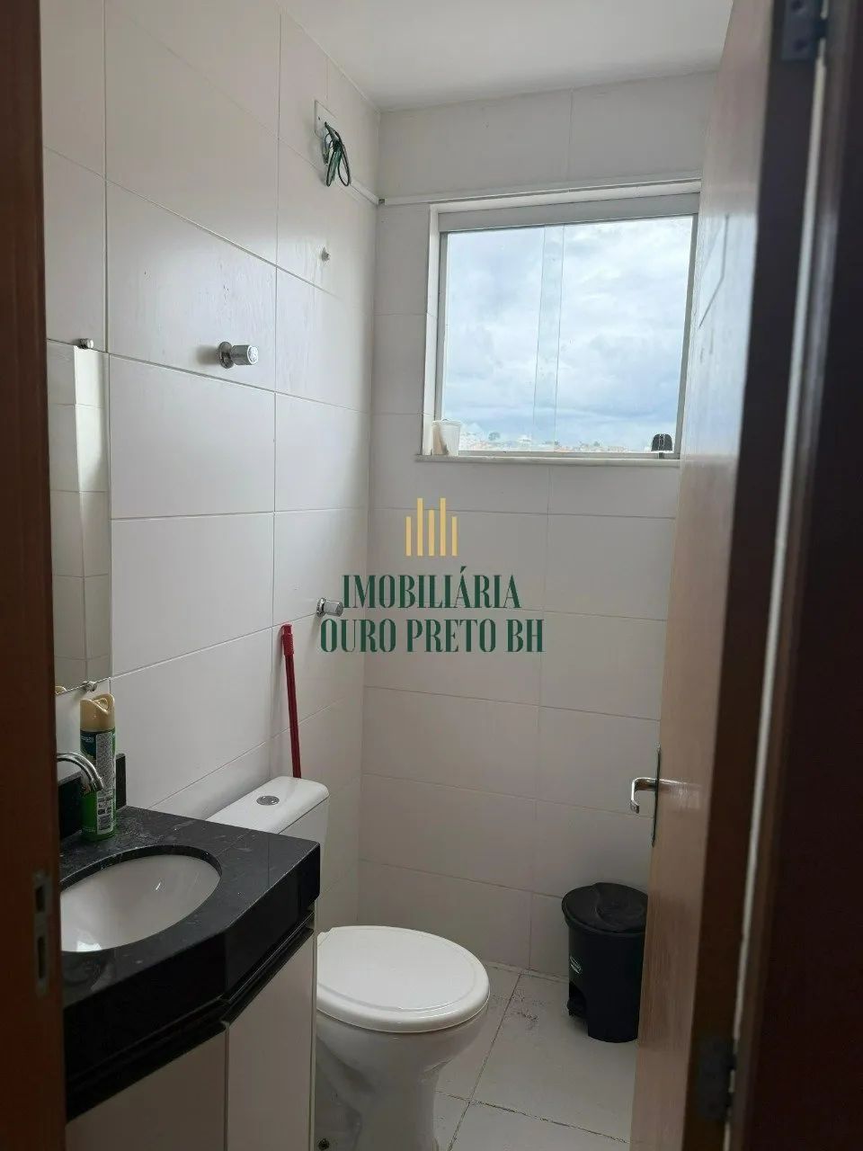 Sala comercial com 30m² á venda no bairro Santa Mônica. - Foto 5