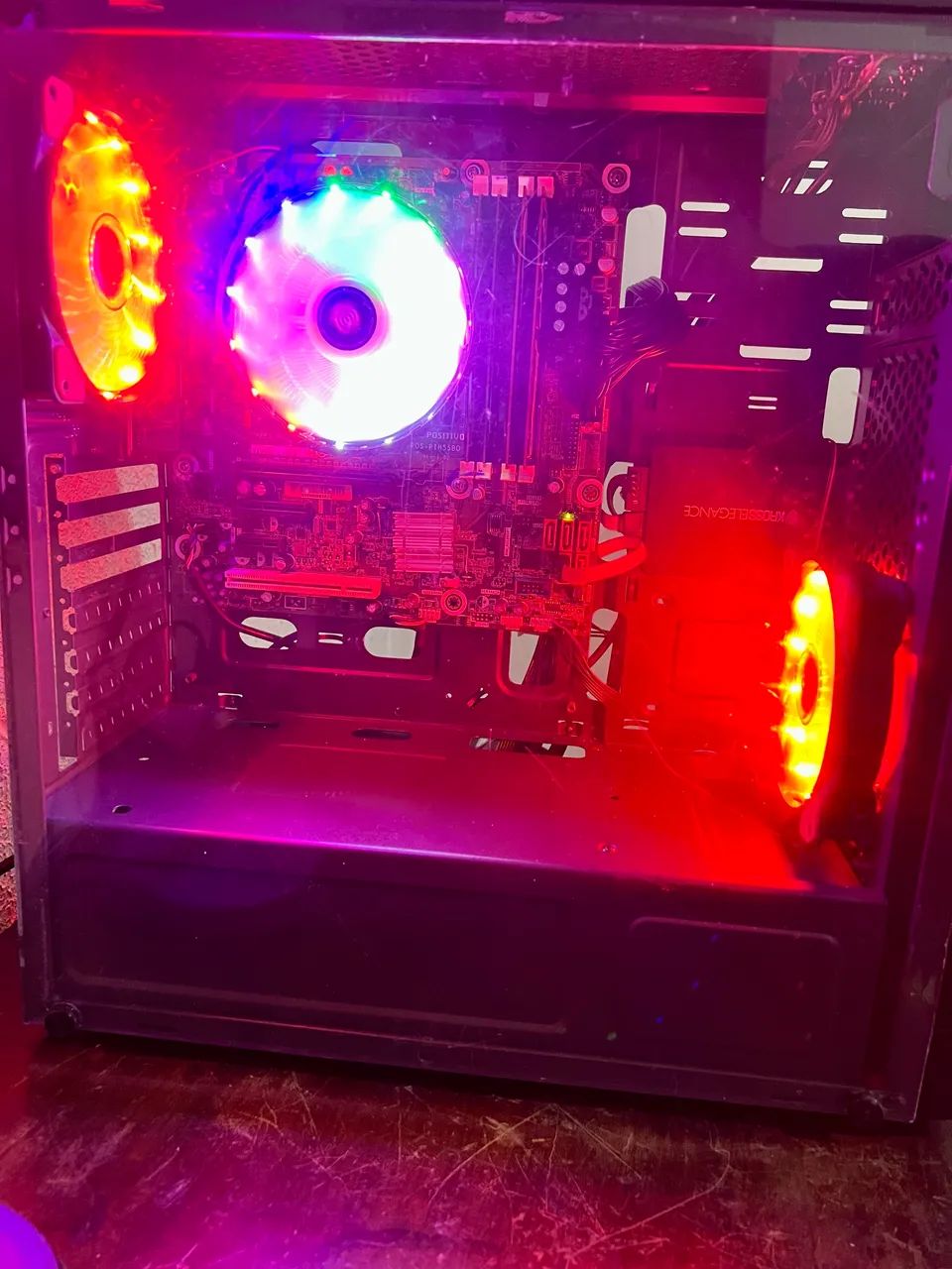 Pc gamer troco por ps4 - Foto 3