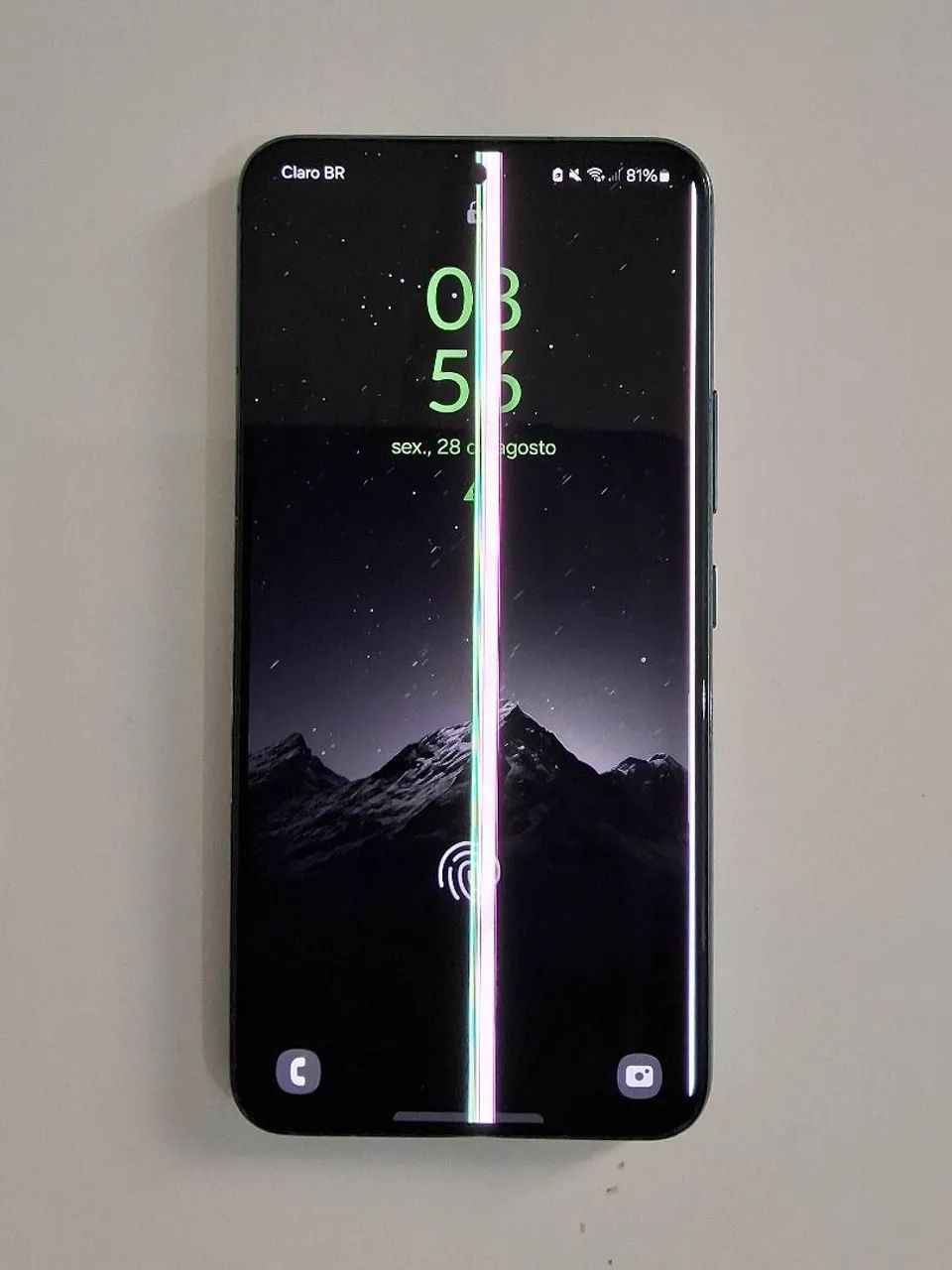 S22 com detalhe no display - Foto 4